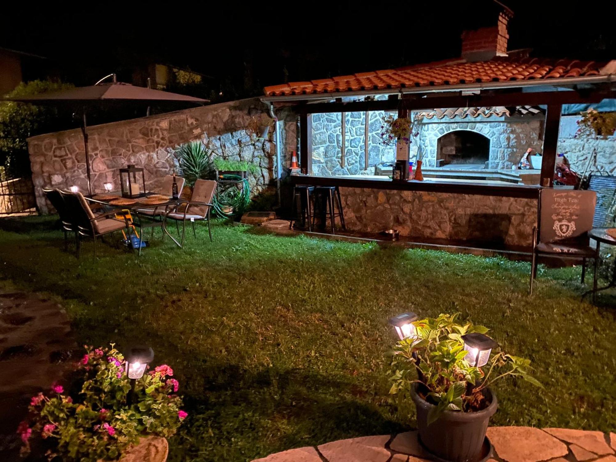 Ultra Apartman Lovran Kültér fotó